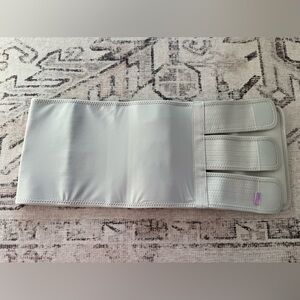 NWOB! Frida Mom Belly Binder Postpartum Recovery, Adjustable Compression Wrap